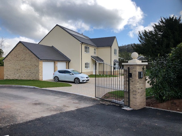 Plot 1 / site entrance